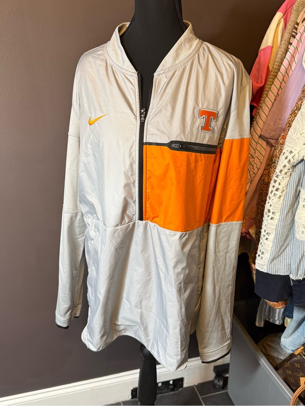 Nike Gray and Orange Tennessee Volunteers Pullover Windbreaker
